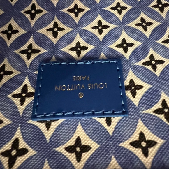 NIB Louis Vuitton Neverfull MM By The Pool Blue 2023 M22979 With Pouch - Picture 9 of 15